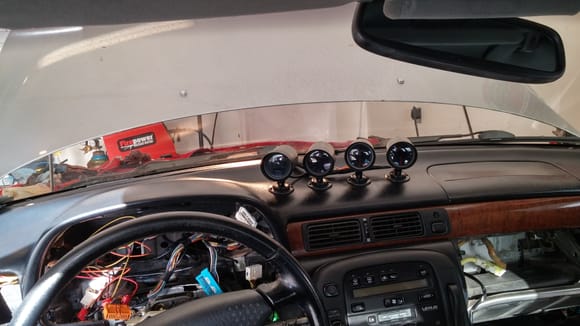So I know a lot of people thought this was a very ZBOLD mounting location for the gauges, but IMHO .. it turned out BAD ASS !!