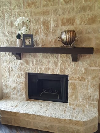 Fireplace and mantle color choice