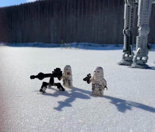 Lego Star Wars, anyone? 