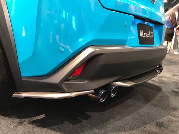 lexus ux rear diffuser