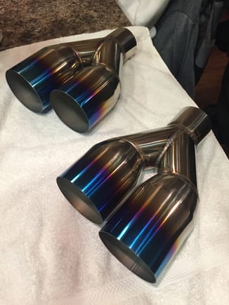 These came in the mail earlier this week, gonna and got an email saying the xforce will be shipped 12/9/16, taking out the mufflers and replacing it with these tips.. it's gonna be LOUD!!