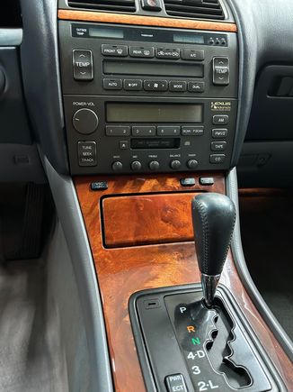 Woodwork is flawless.  Nakamichi sounds great. The heated seats take a while to warm up, like my '05.