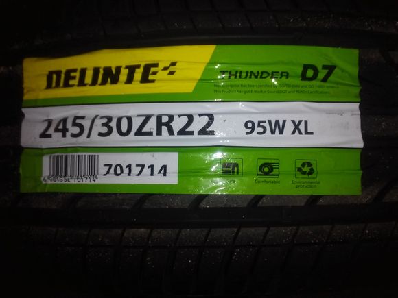 Delinte D7 Thunder D7 245/30R22