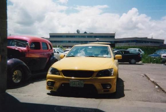 2001IS300 front