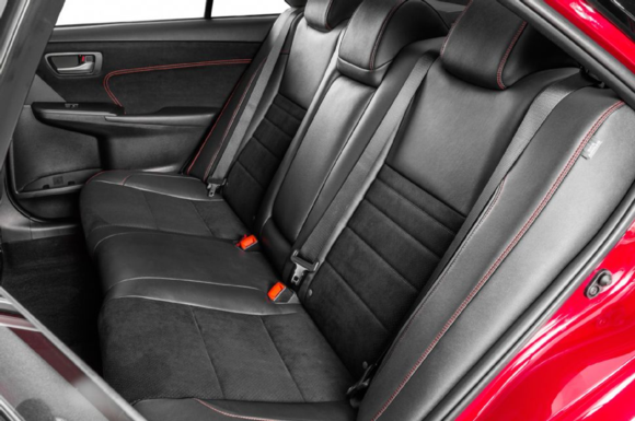 Camry without red seat belts.