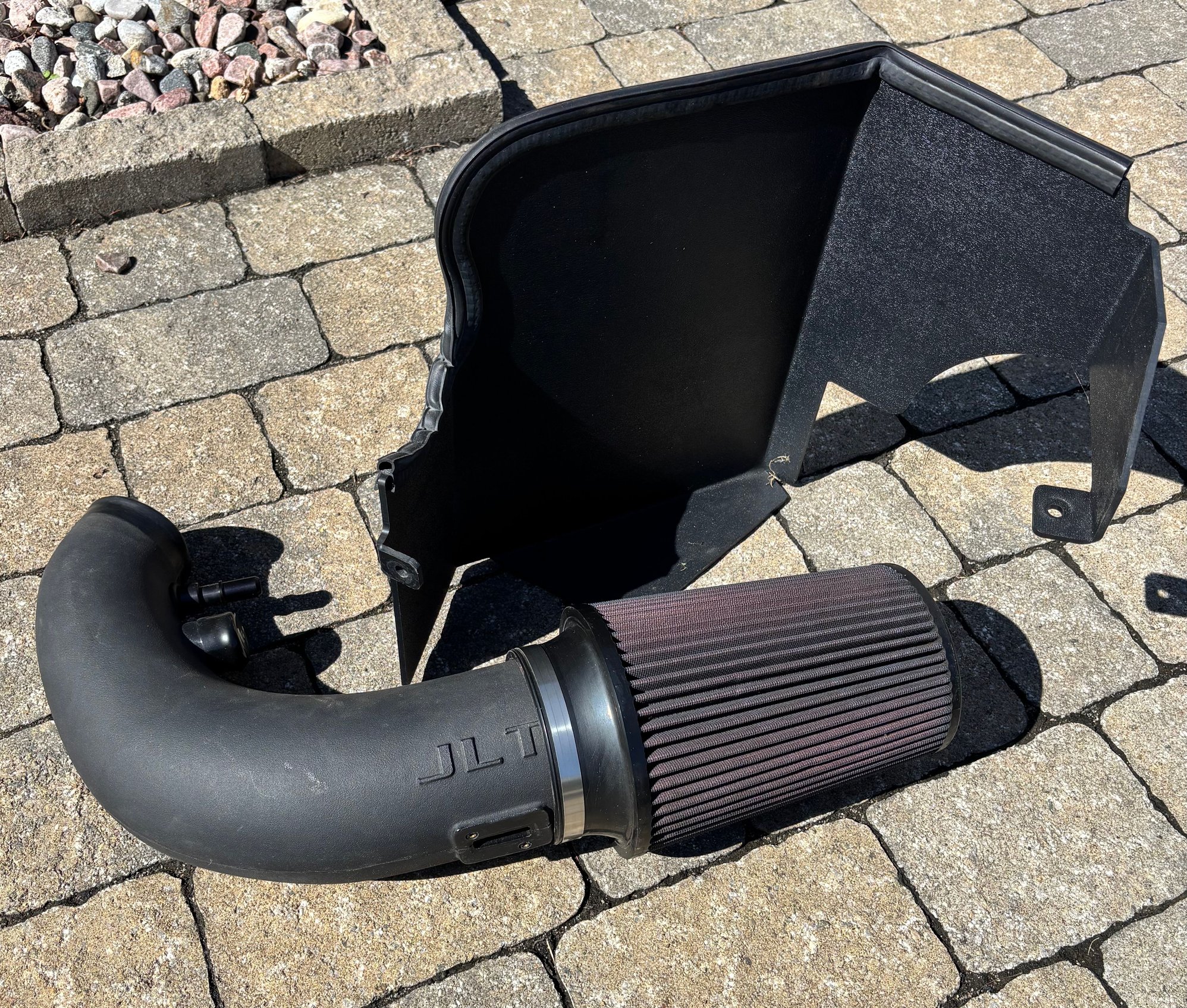 in good condition car it was on was sold