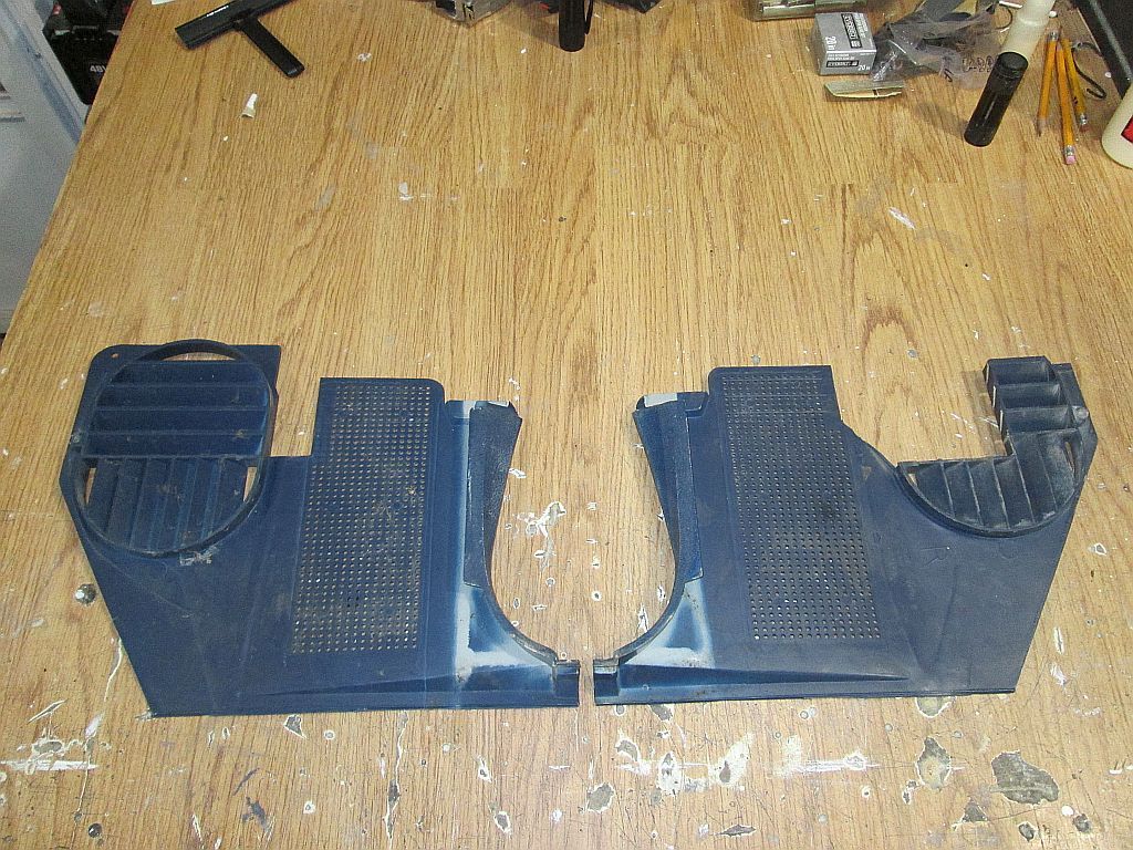 FS (For Sale) 19691977 Kick Panels (Removed From and A/C Car