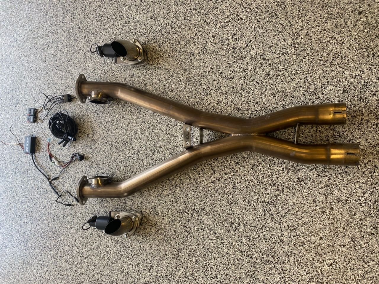 FS (For Sale) Borla X pipe with QTP cutouts and wireless remote