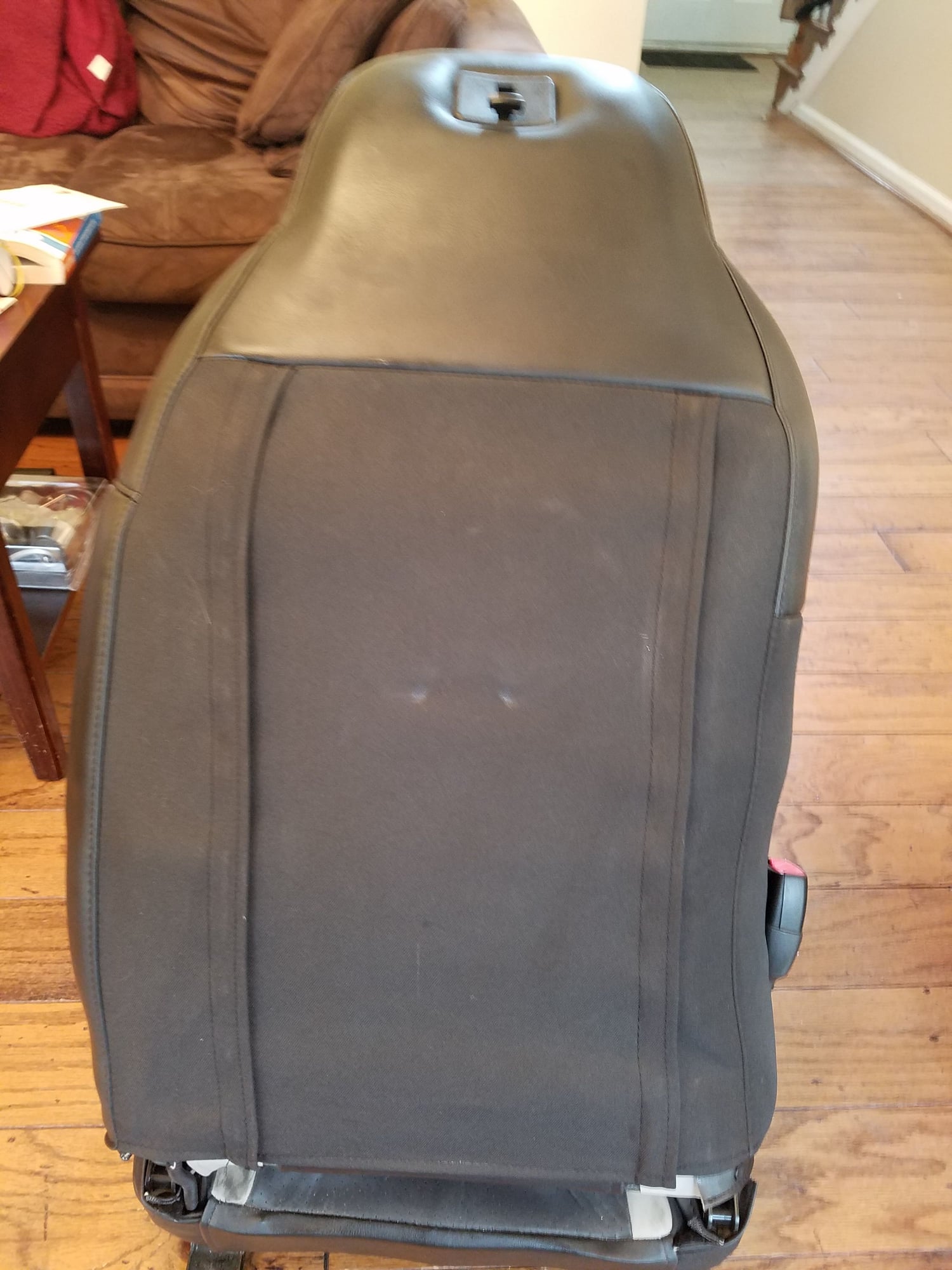 FS (For Sale) 2006-2013 Z06 Seats Pair fully loaded two tone ...