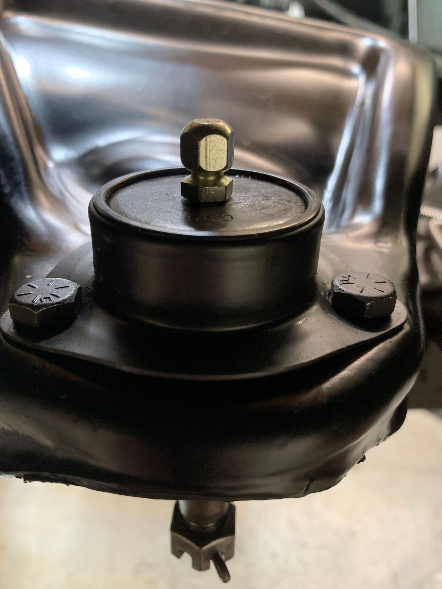 Upper control arm ball joint bolts CorvetteForum Chevrolet Corvette