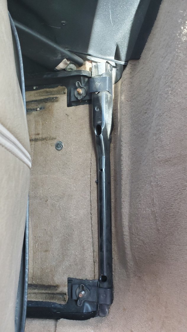 Late C4 Lug Wrench Brackets CorvetteForum Chevrolet Corvette Forum