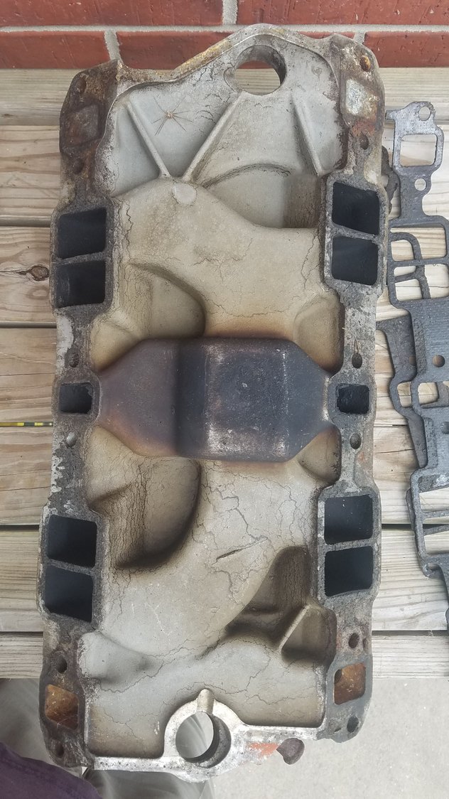 FS (For Sale) Edelbrock C4B Aluminum Intake Manifold CorvetteForum