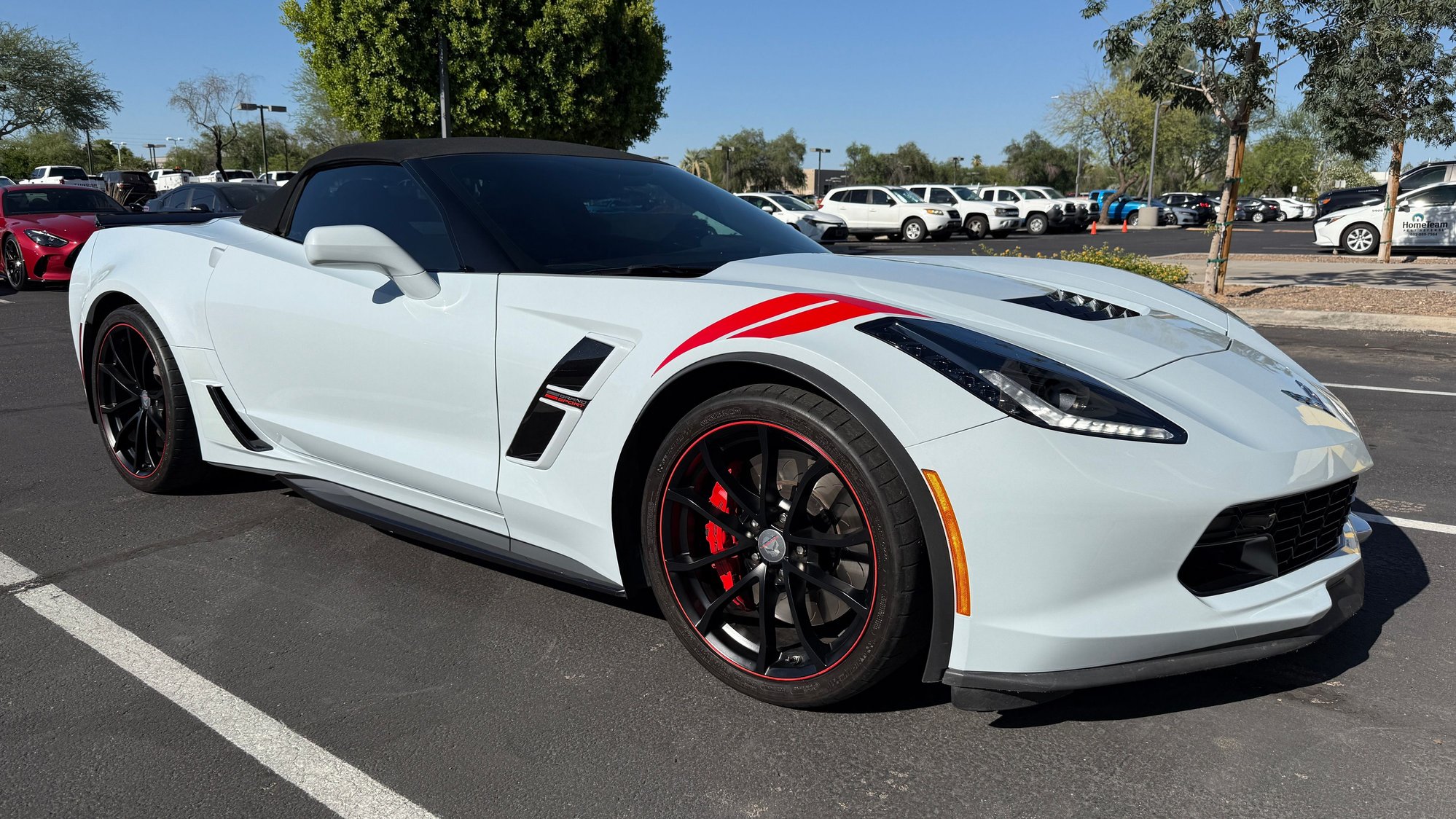 Upgrade Your C7’s Front End with a Color-Matched Z06-Style Splitter ...