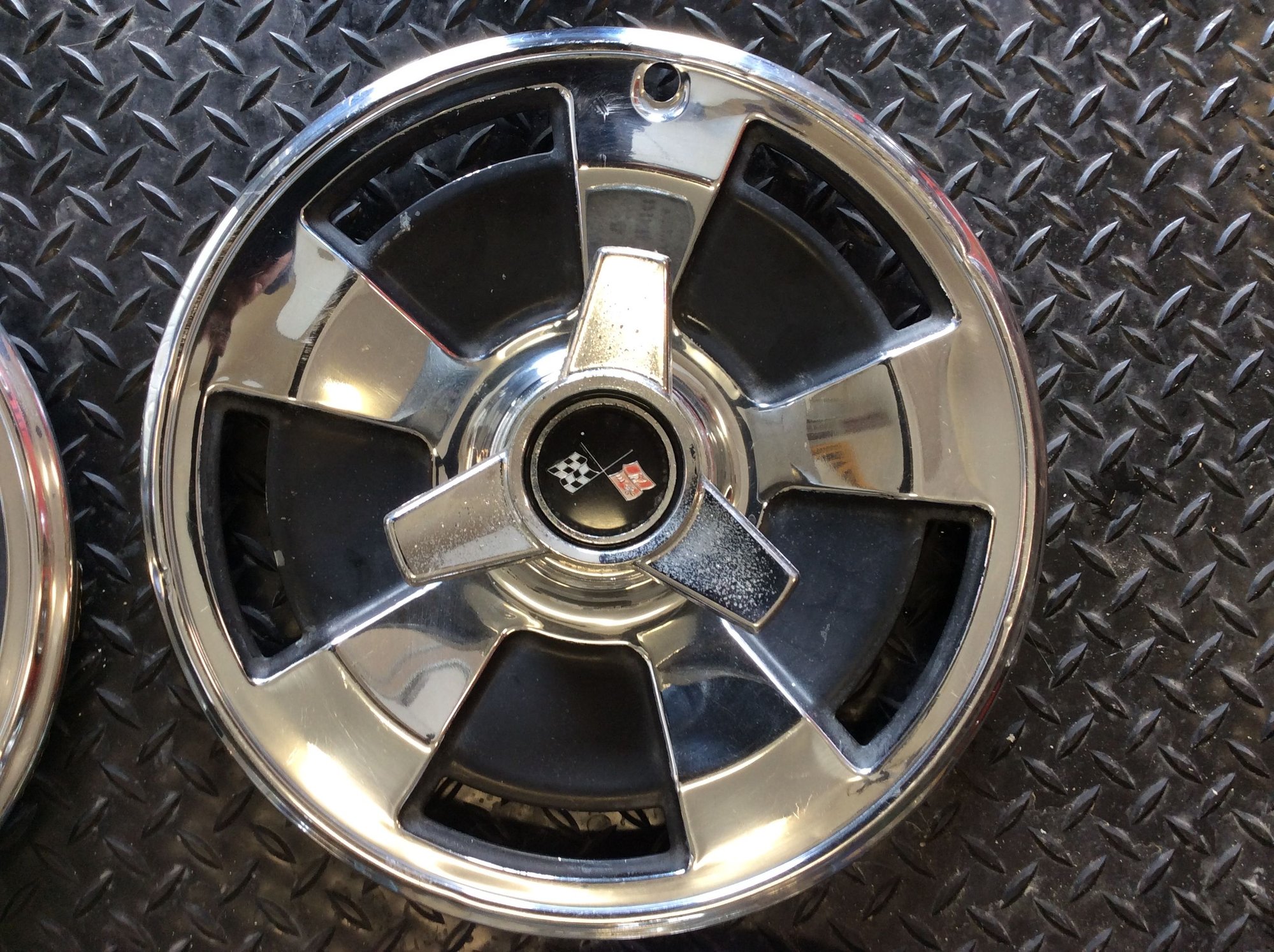 FS (For Sale) 1966 Hubcap set $300 - CorvetteForum - Chevrolet Corvette