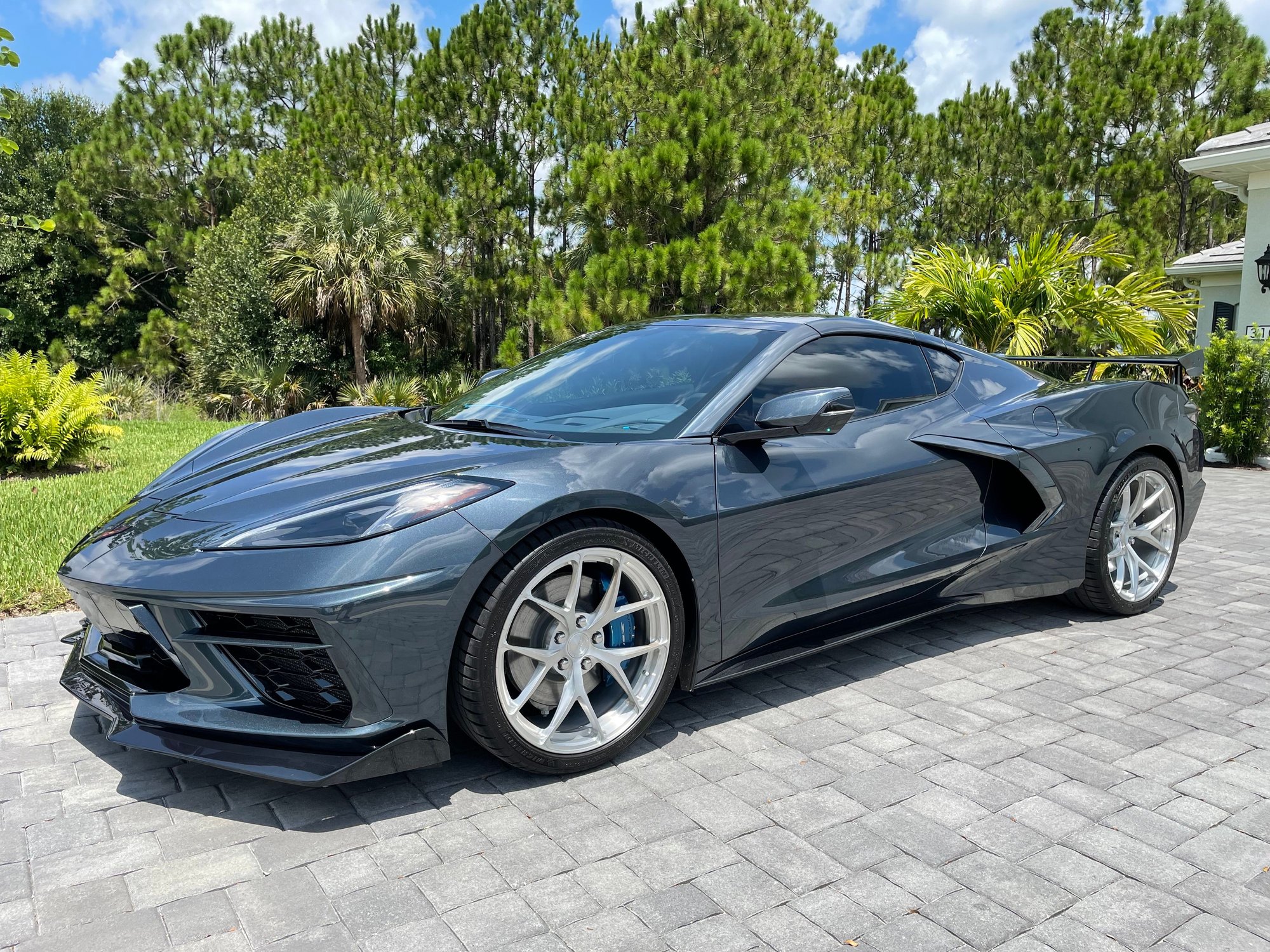 2021 C8 Shadow Gray 3LT Z51 Coupe…Tension/Twilight Blue Interior ...