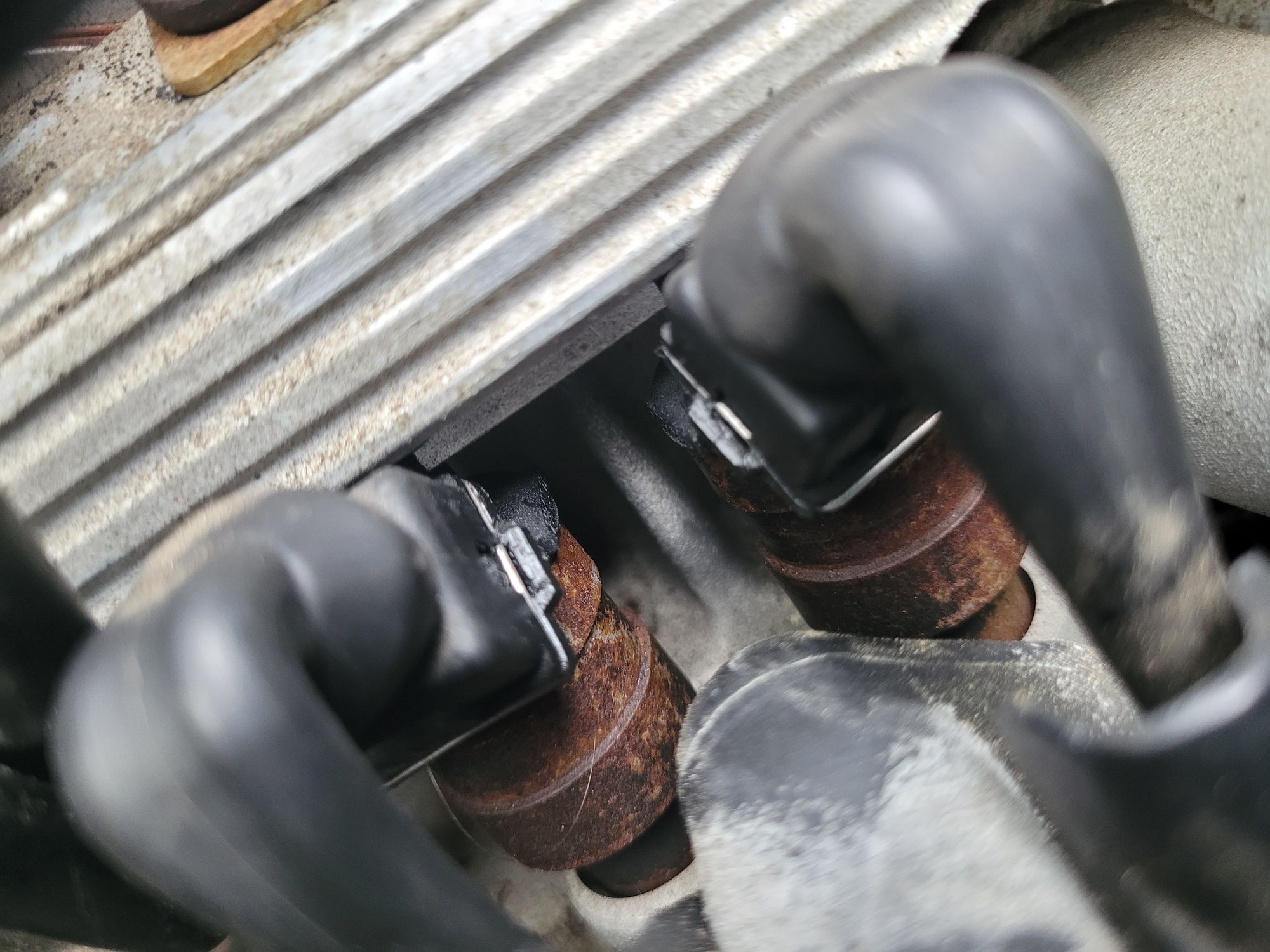 Leaking injectors or leaking fuel pressure regulator? CorvetteForum