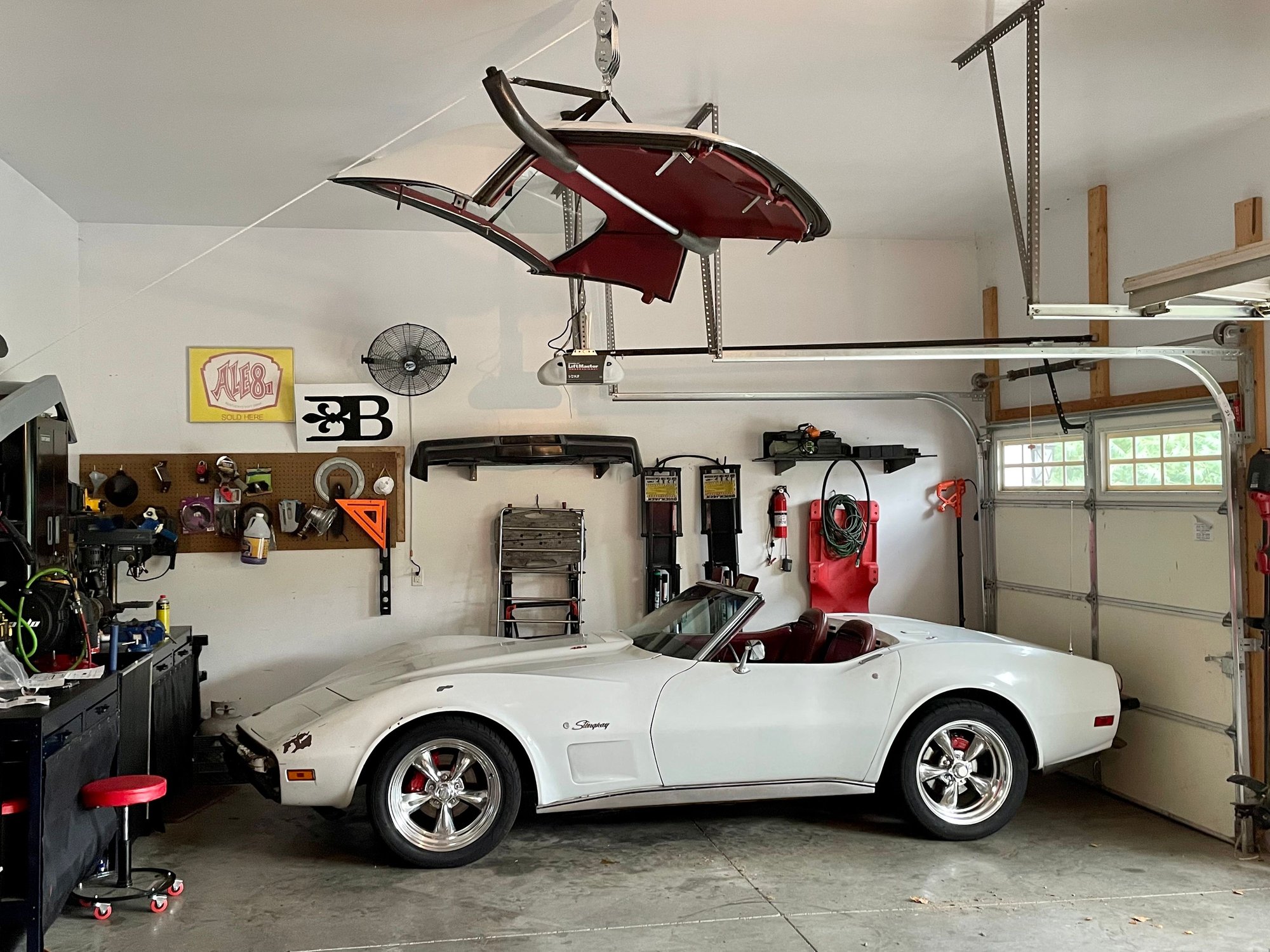 Installed a hardtop hoist storage unit CorvetteForum Chevrolet