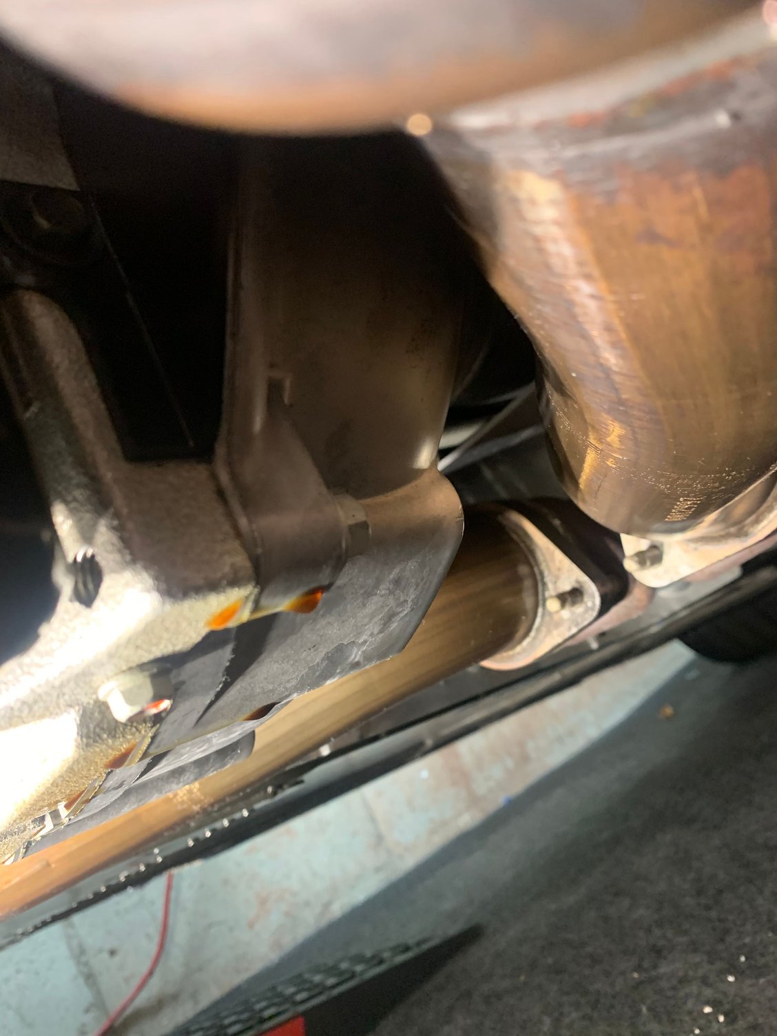 Is this a rear main seal leak or otherwise *pics* CorvetteForum