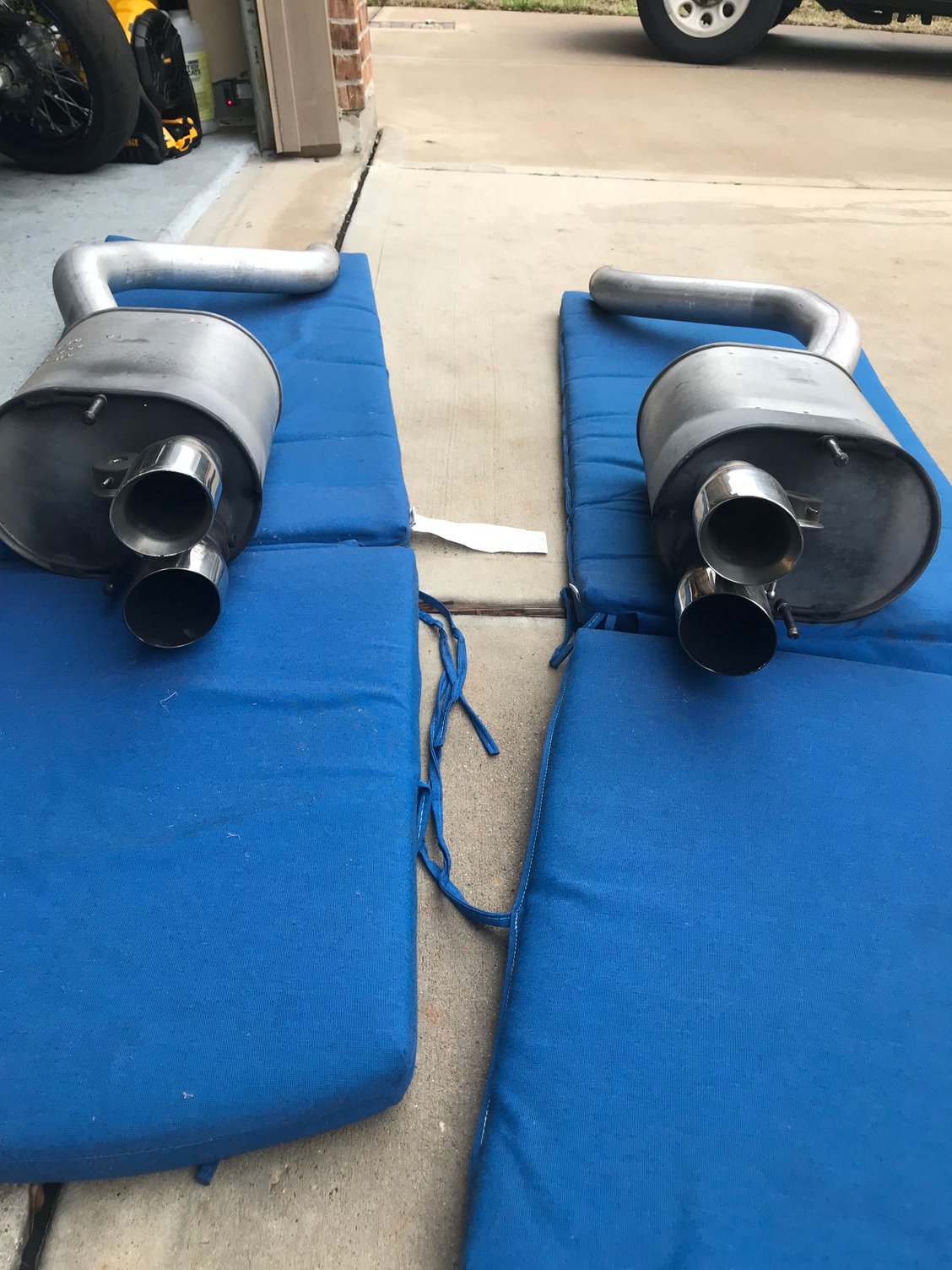 FS (For Sale) C6 zr1 exhaust CorvetteForum Chevrolet Corvette Forum