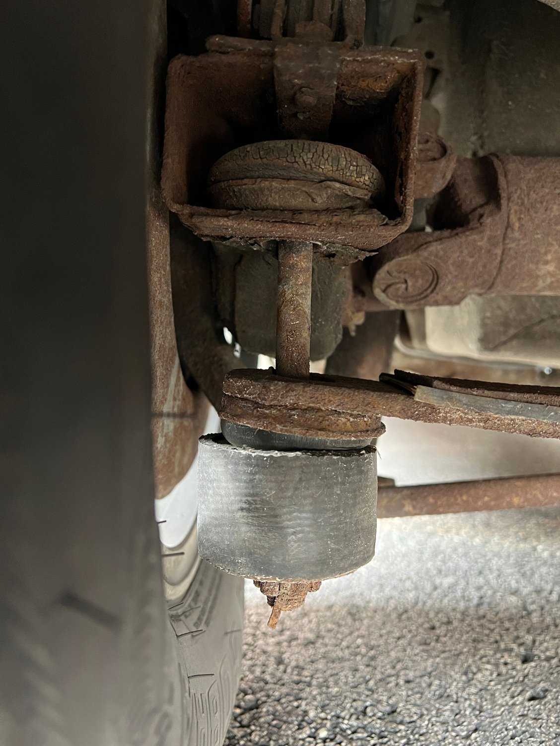 78 Rear Leaf Spring Problem - Page 2 - CorvetteForum - Chevrolet ...