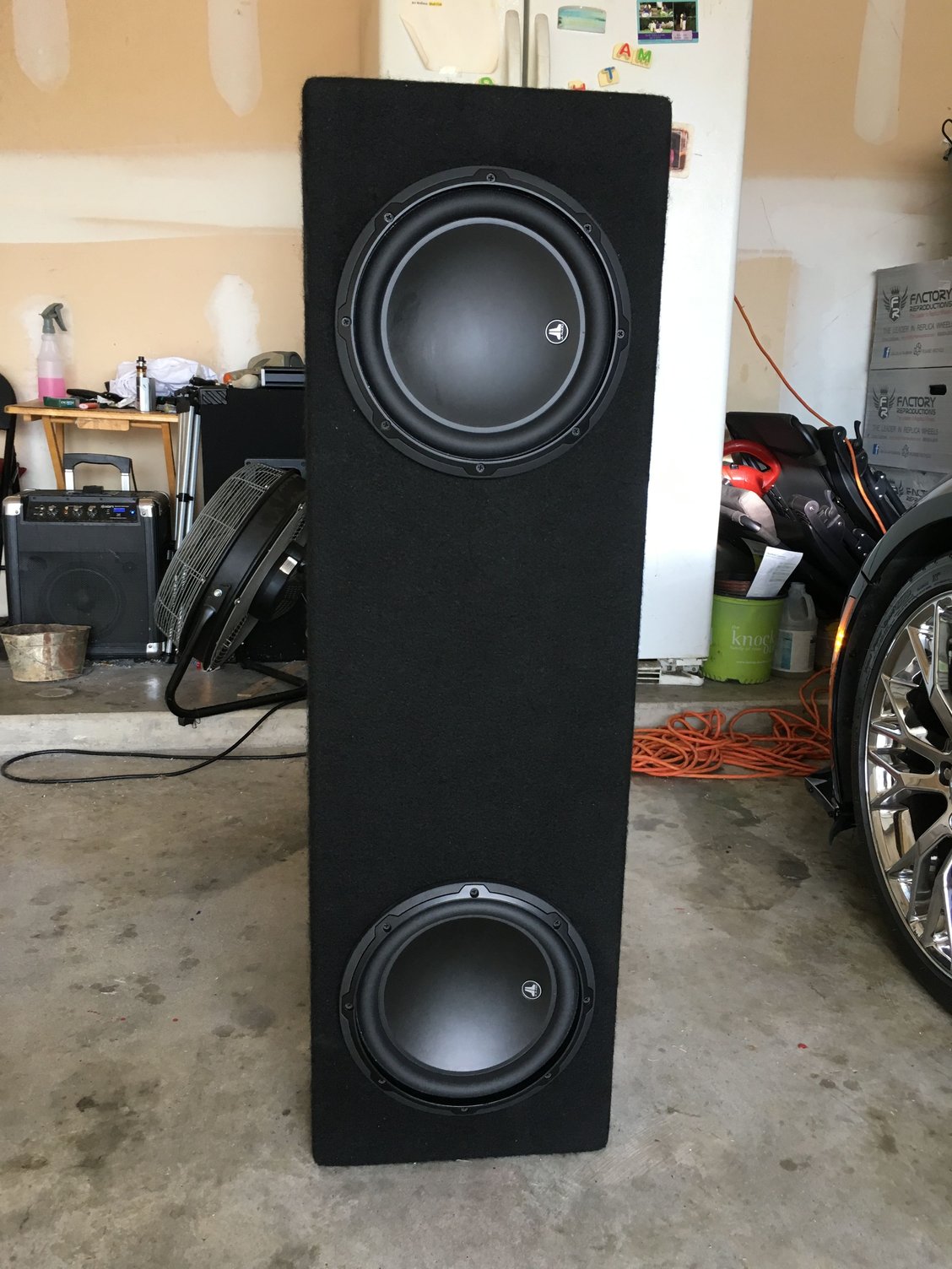 Fs For Sale Custom Made Jl Audio Sub Box W 2 Jl Audio 10w3 Subs Corvetteforum Chevrolet Corvette Forum Discussion