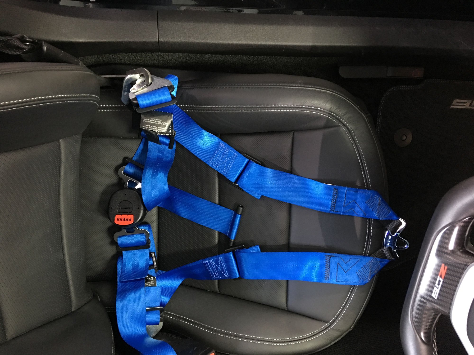 Best performing and least disruptive 4 or 6 point harness system for