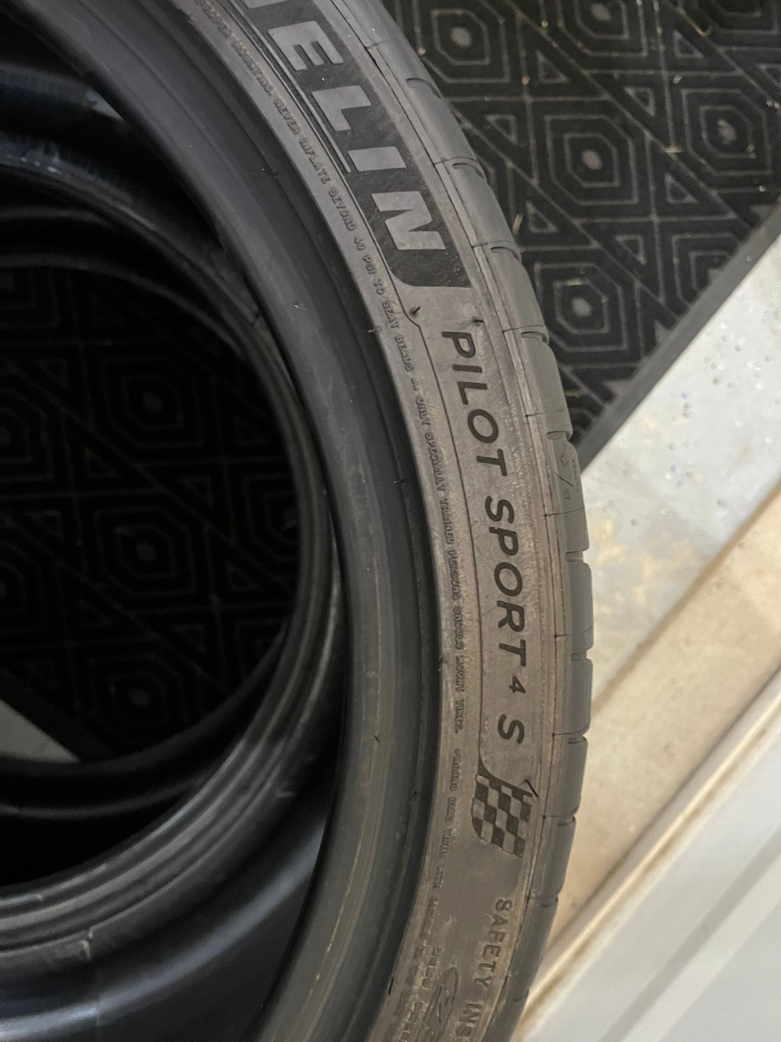 FS (For Sale) C8 Z51 Michelin OEM Tires CorvetteForum Chevrolet