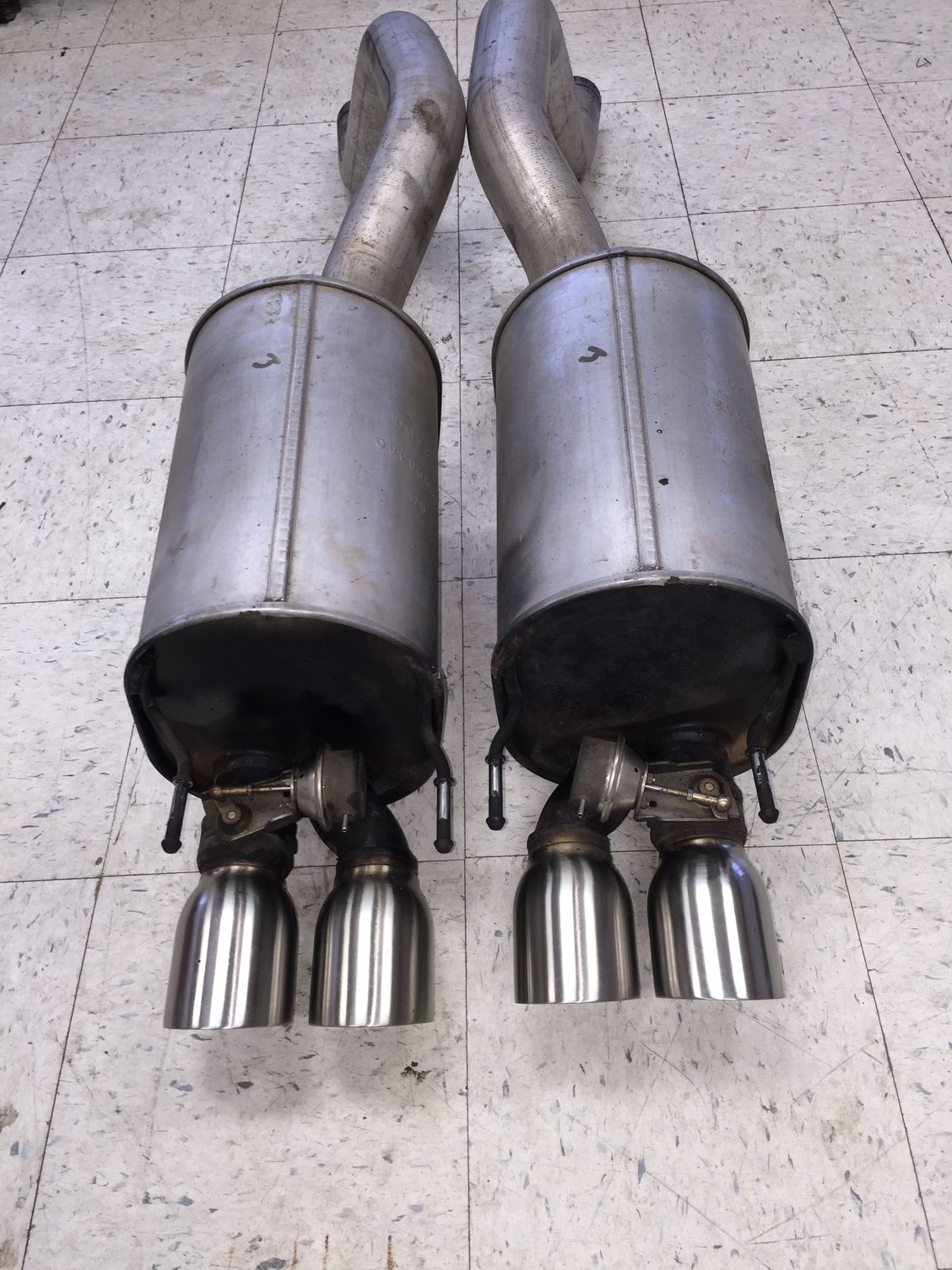 20062013 Corvette C6 Z06 NPP Bi Mode Muffler Exhaust System