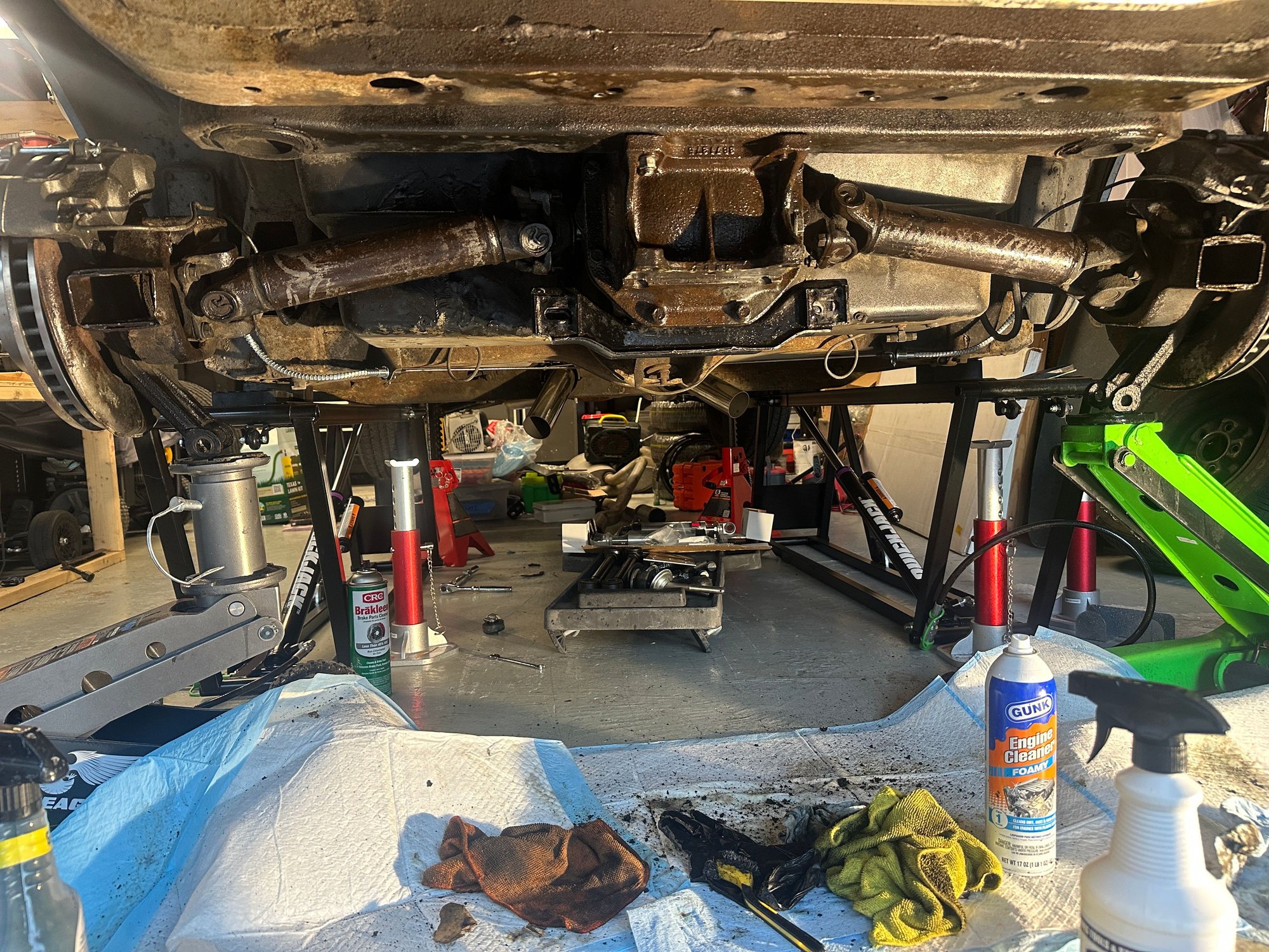 C2 Do you recognize this rear sway bar? Also need a sanity check