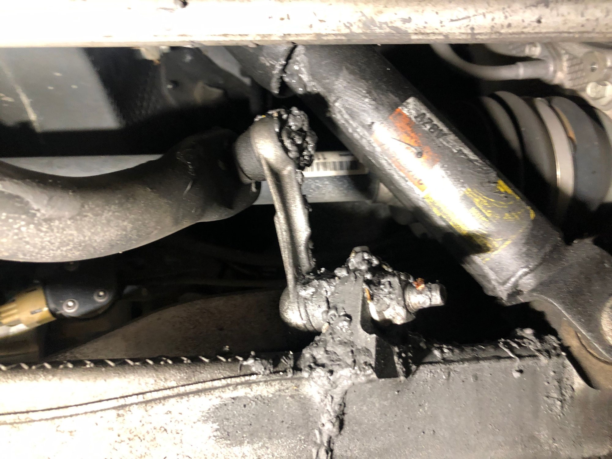 Grease leaking from Mag Shock? (see pics and let me know