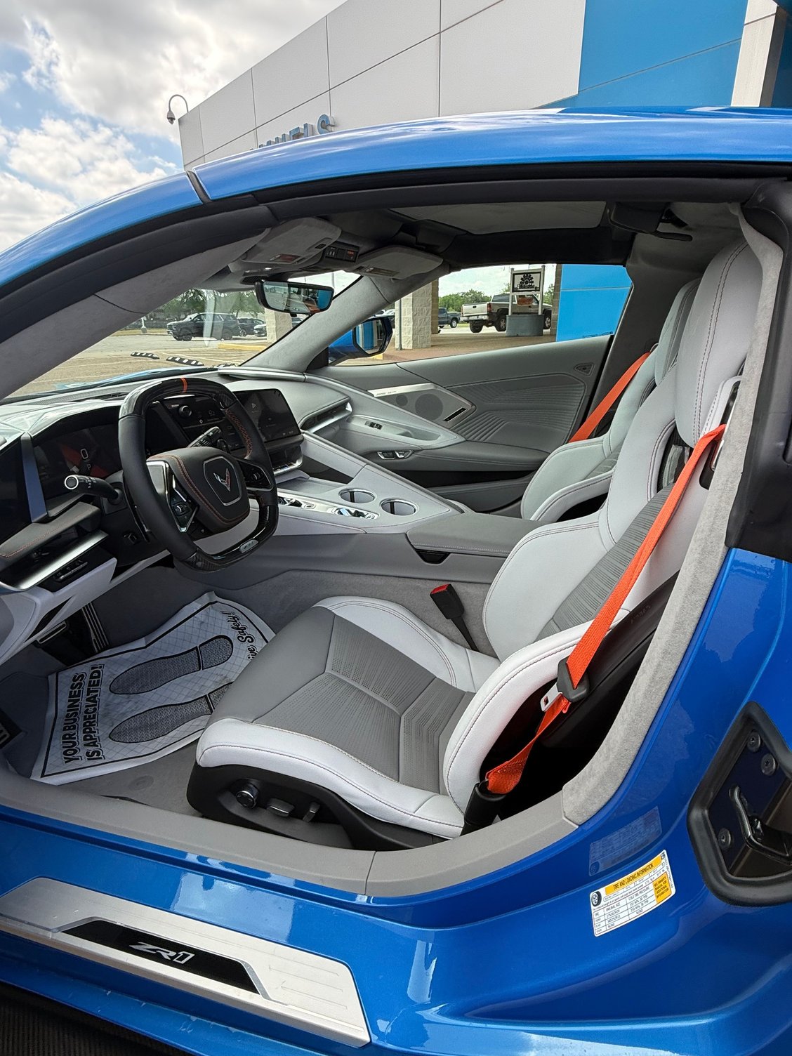 Picked up at 3Pm, 289 miles on the way home.  Will get the 211 on tomorrow and then a little PPF and tint. 