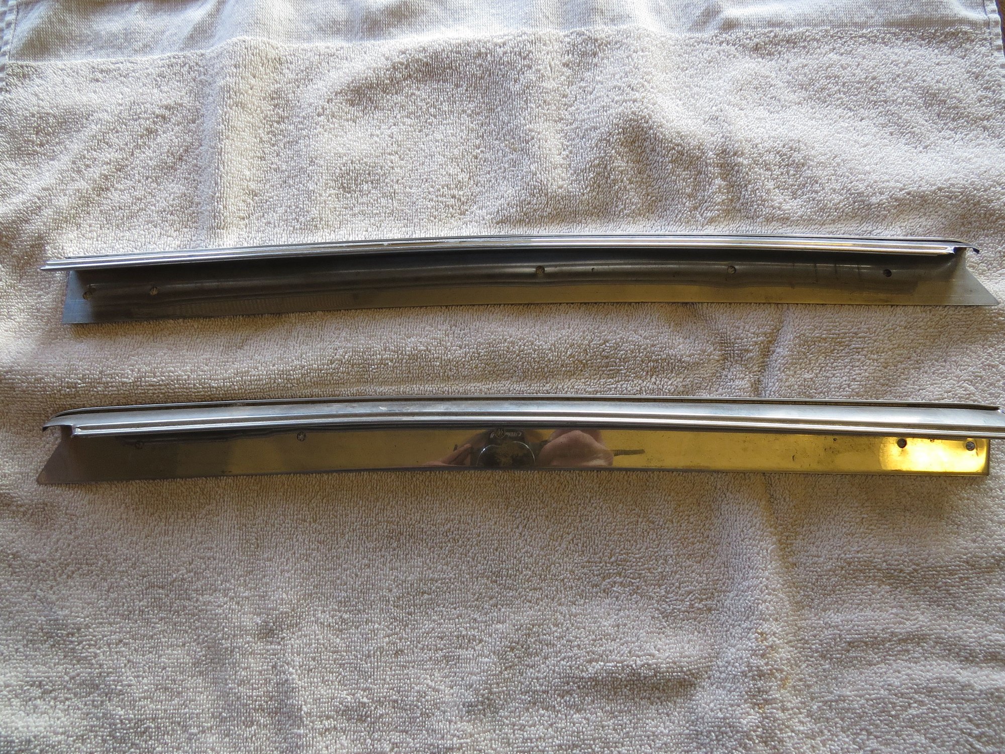 For Sale 6872 NOS Windshield side reveal moldings CorvetteForum