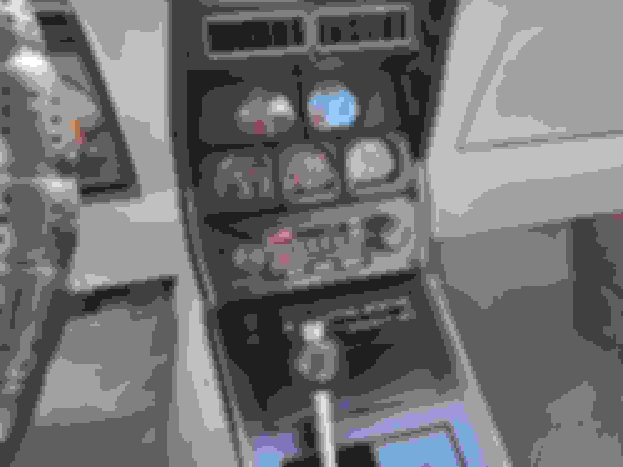 82_vett_center_gauge_console_737132c3e5e7d1d06f0f4cf72f7debc5df9660e5.jpg