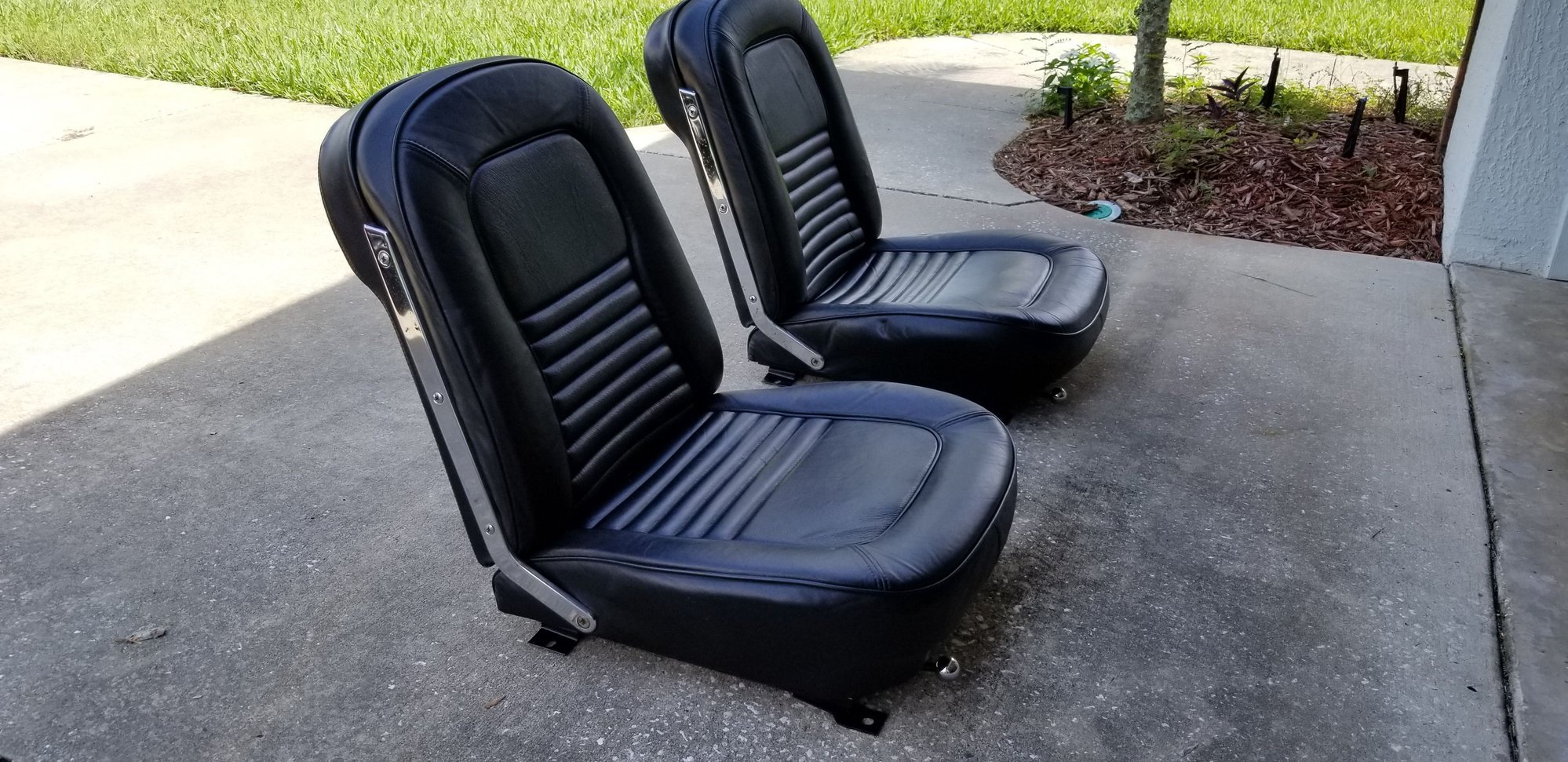 FS (For Sale) 1967 Corvette Seats & Rails - CorvetteForum - Chevrolet ...