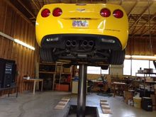 Detached shop with in-ground hydraulic lift - my C6