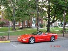Stan's corvette in front of the Warrenton court house.