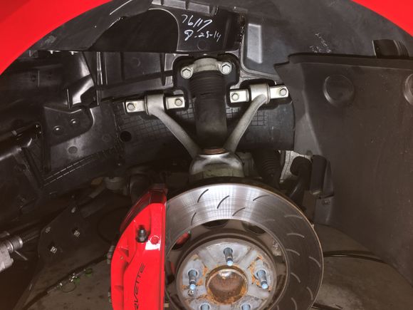 Nothing special here - just a shot of the overall area with the wheelhouse liner off.  These components are easily visible from under the car while the liner is in place.