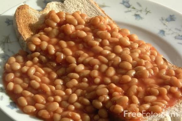 09 37 4   Baked Beans on toast web