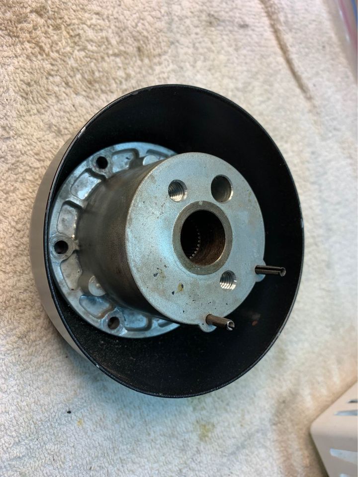 FS (For Sale) 58/62 Steering Wheel Hub and Bell CorvetteForum