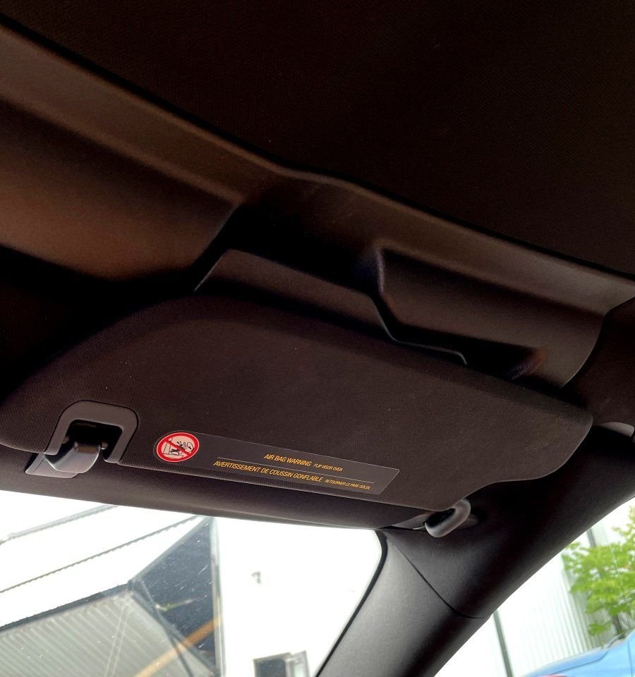 FS (For Sale) 20202021 c8 corvette visor airbag warning label decals