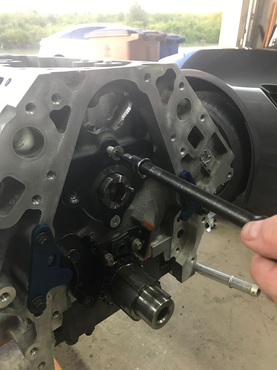 HOW TO LT1 Camshaft and Cylinder Head Install Guide CorvetteForum