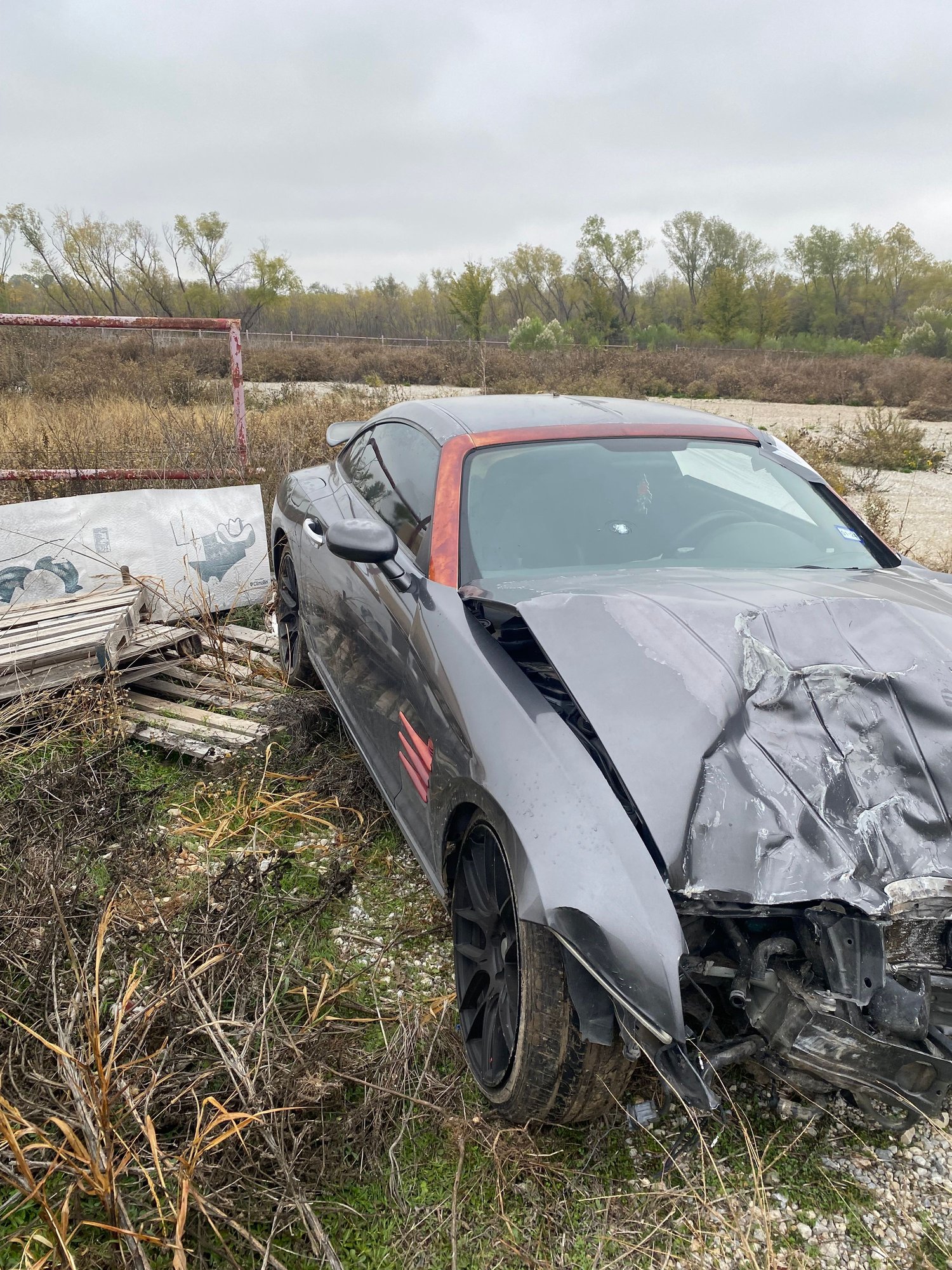 2005 Chrysler Crossfire - Chrysler crossfire srt-6 PART OUT !!! Make an offer and we will go from there - Boyd, TX 76023, United States