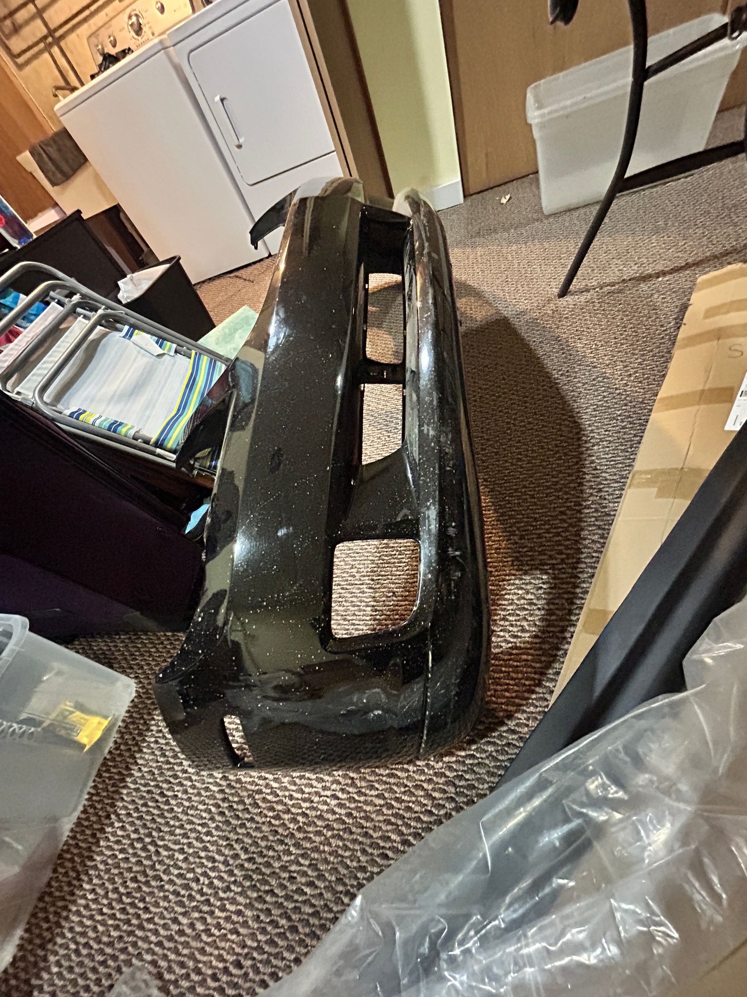 Exterior Body Parts - OEM N/A Front Bumper Cover - Used - 2004 to 2008 Chrysler Crossfire - Clifton Heights, PA 19018, United States