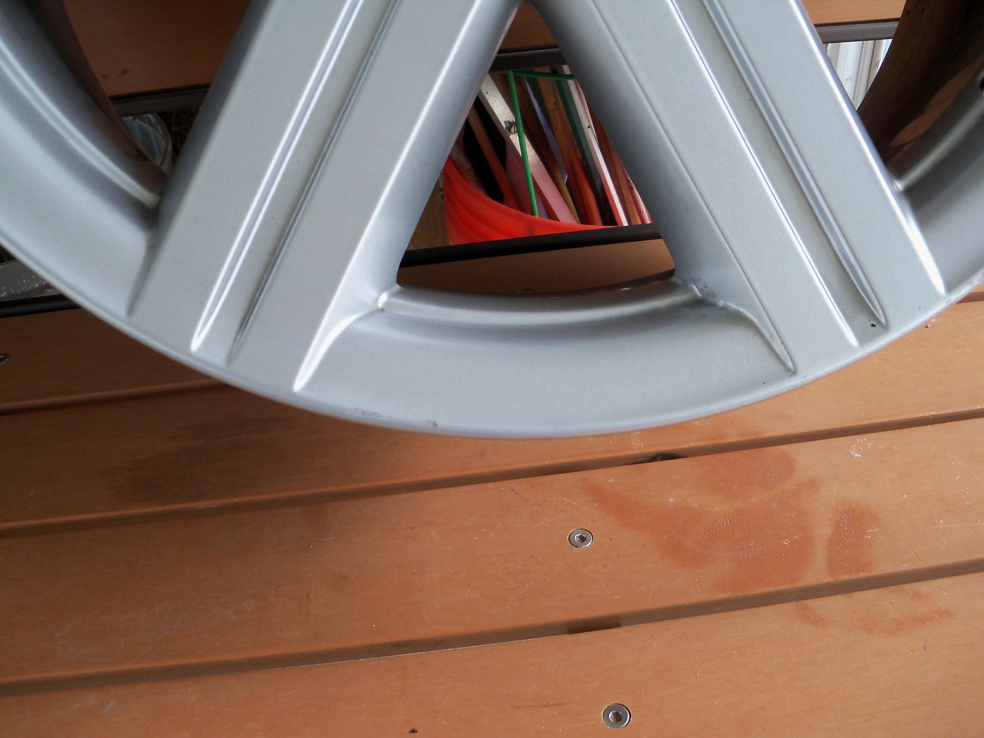 Wheels and Tires/Axles - OEM Rims. Full Set Near Perfect Condition with Caps - Used - 2004 to 2008 Chrysler Crossfire - Powder Springs, GA 30127, United States