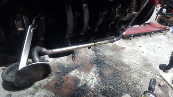 Modified oil pickup tube
