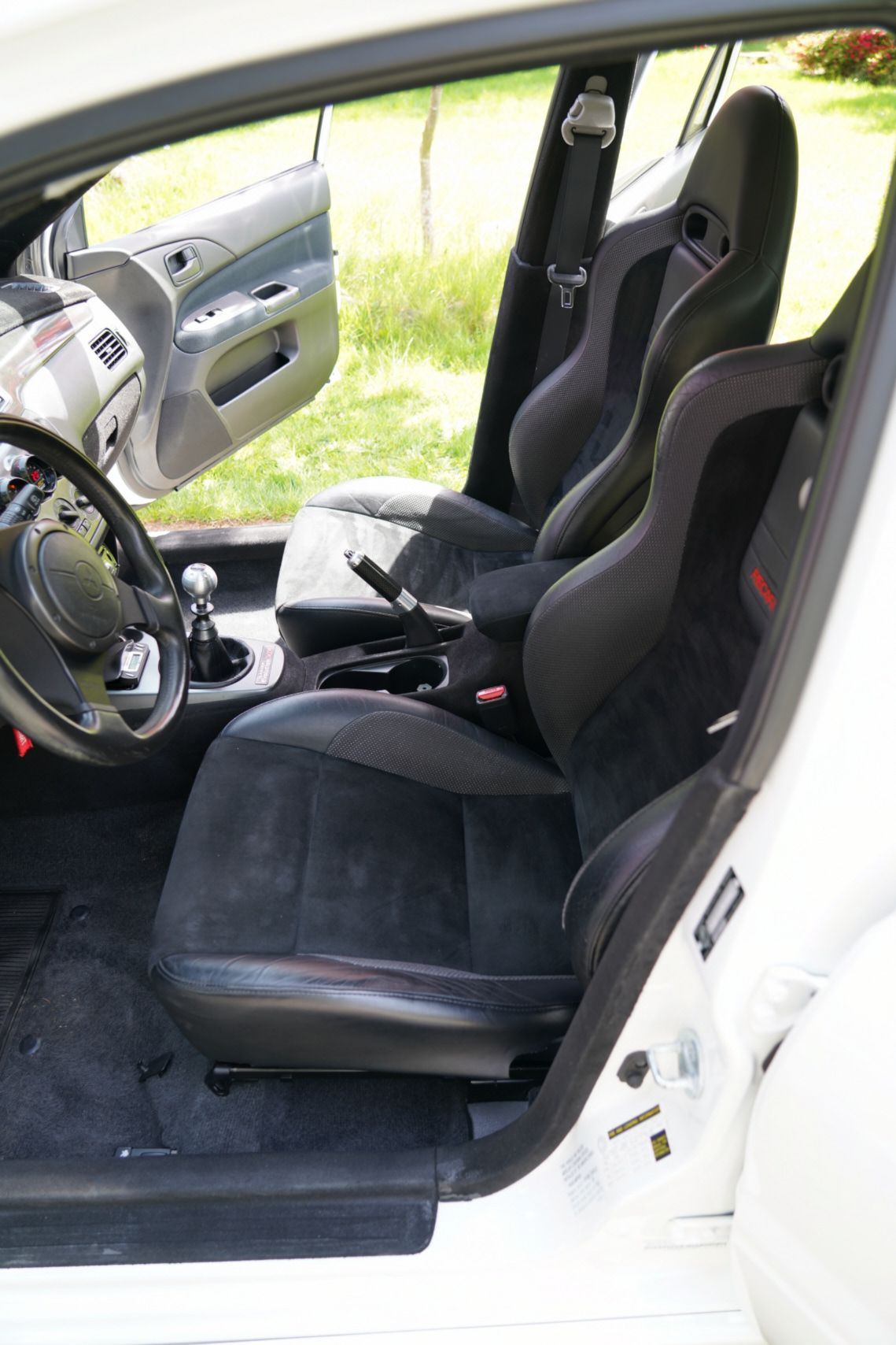 2006 Mitsubishi Lancer Evolution - Very clean 2006 WW Evo IX MR - 31k Original Miles - Used - VIN JA3AH86CX6U010905 - 30,800 Miles - 4 cyl - AWD - Manual - Sedan - White - Kirkland, WA 98033, United States