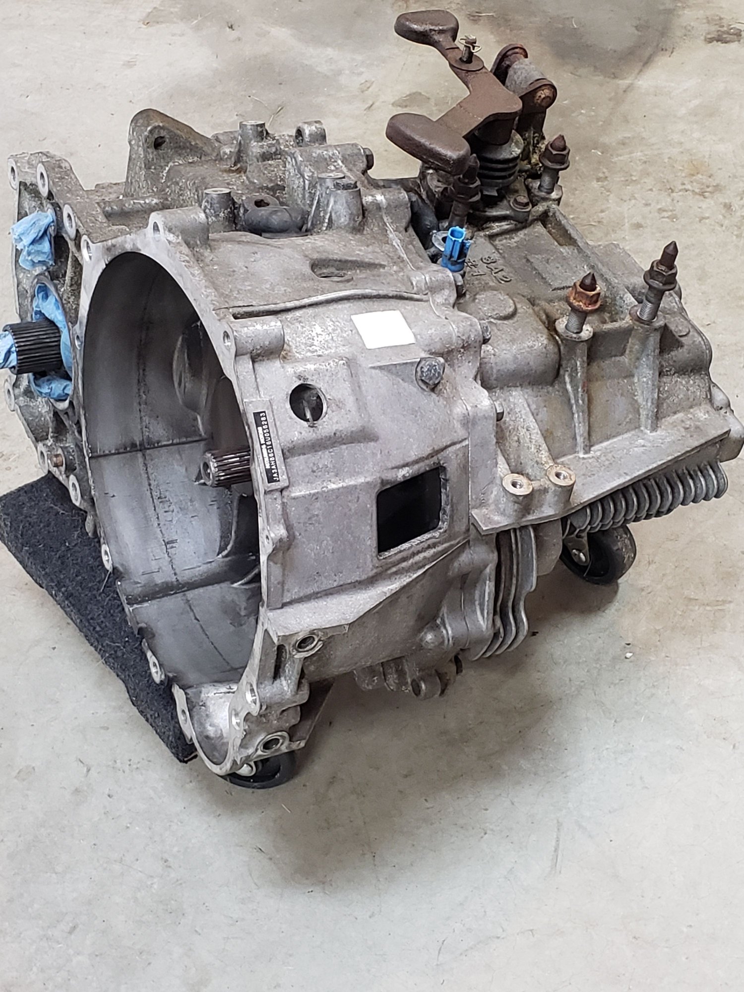 Drivetrain - MR 6 speed transmission - Used - 2003 to 2006 Mitsubishi Lancer Evolution - Brooklyn, CT 06234, United States