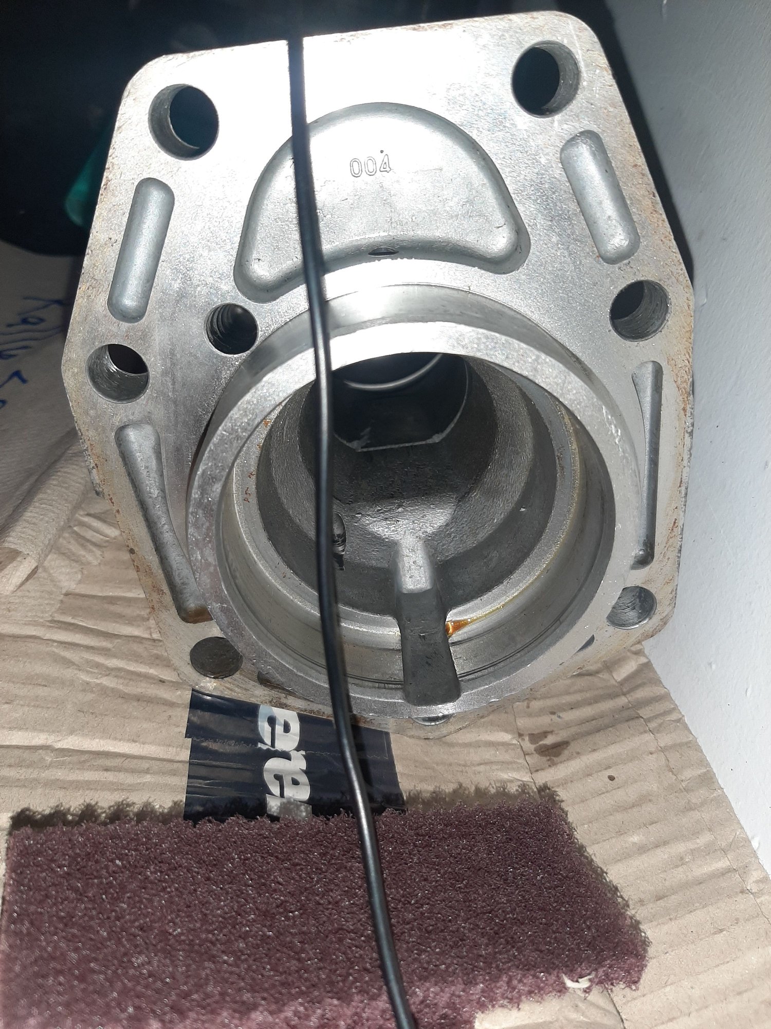 Drivetrain - Transfer case tail housing - Used - -1 to 2026  All Models - Winnipeg, ON R3R 3G, Canada