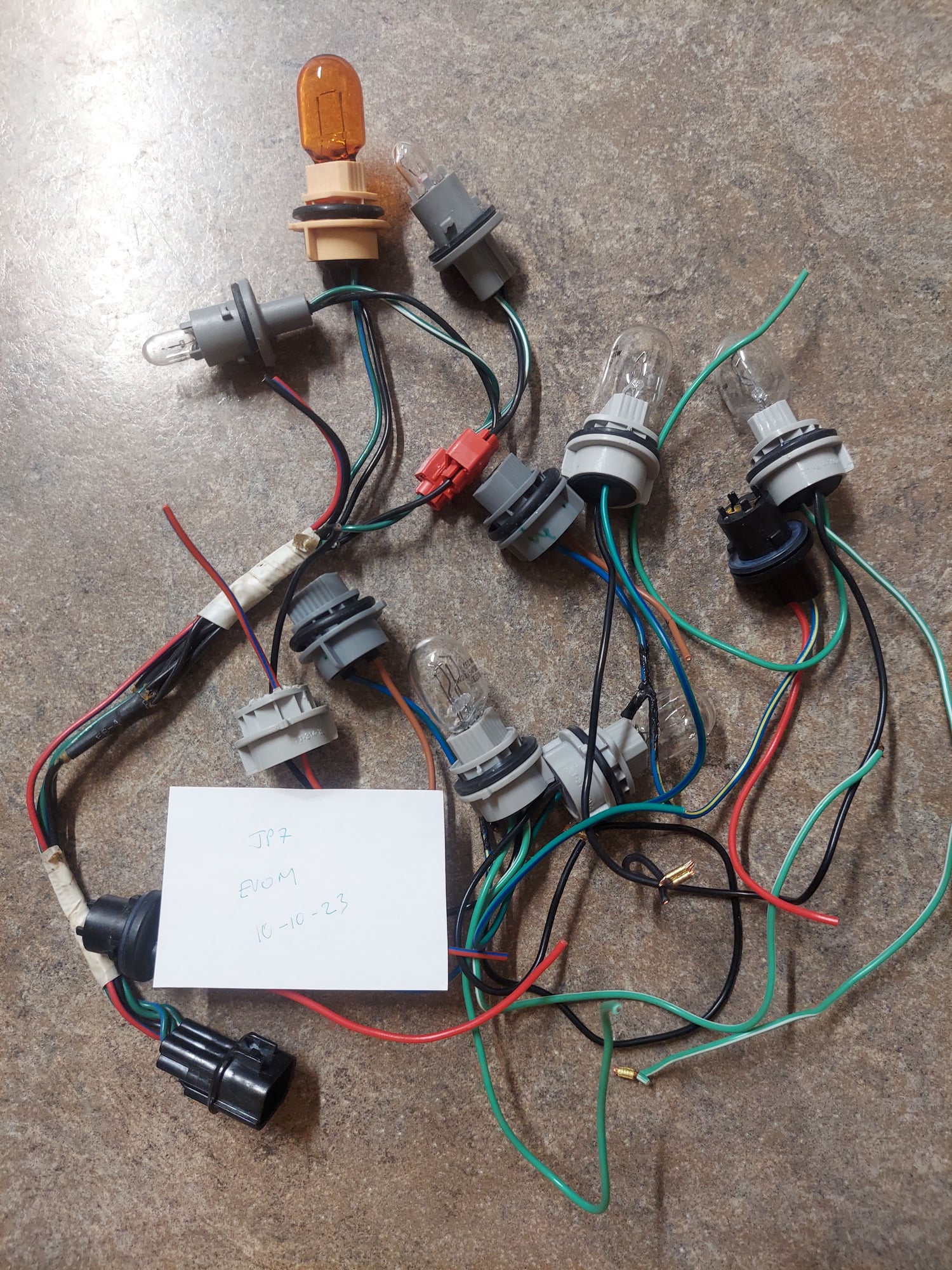 Lights - Evo 7/8/9 tail light harness wiring parts / sockets / bulbs - Used - South Chicago Suburbs, IL 60475, United States