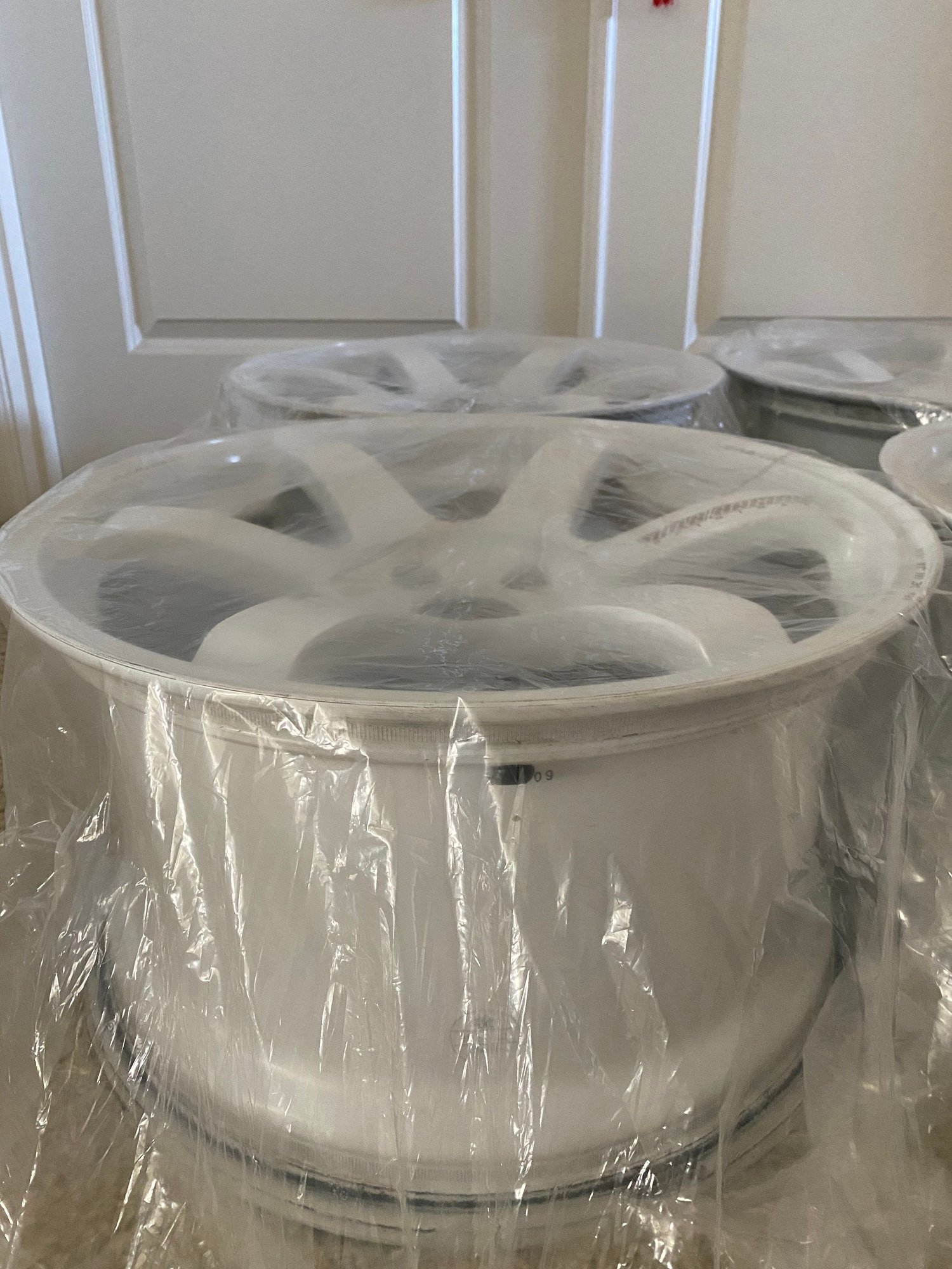 Wheels and Tires/Axles - TE37 Saga Dash white - Used - 2002 to 2021 Mitsubishi All Models - Portland, OR 97236, United States